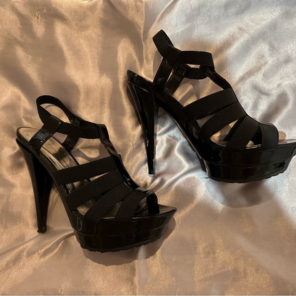 Black stiletto open toe heels size 8